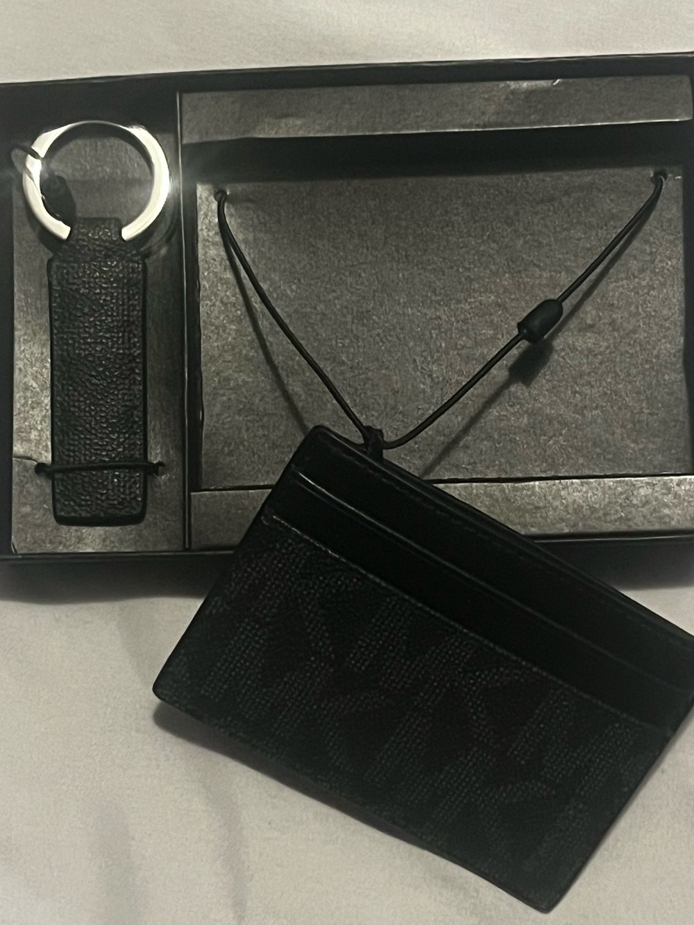 Michael Kors Black Leather Card & Key Organizer with Metal Ring - Picture 2 of 3